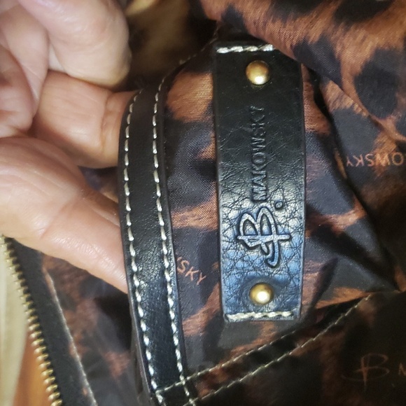 B Makowsky Designer Original shoulder Purse Stone White Cream Black - Picture 15 of 17